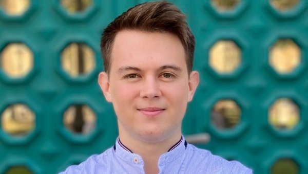 A tanításon keresztül mi is tanulunk ~ Bence